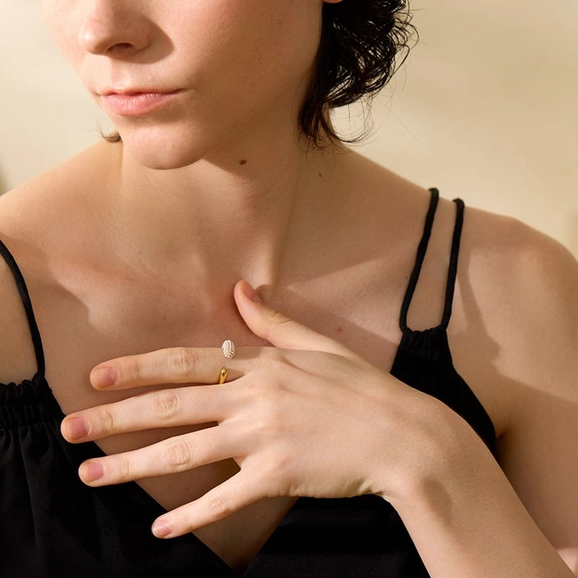3nszYhpup-Elegant-Imitation-Pearls-Golden-Stainless-Steel-Open-Fashion-Ring-for-Women-Exquisite-Chic-Finger-Jewelry (1)